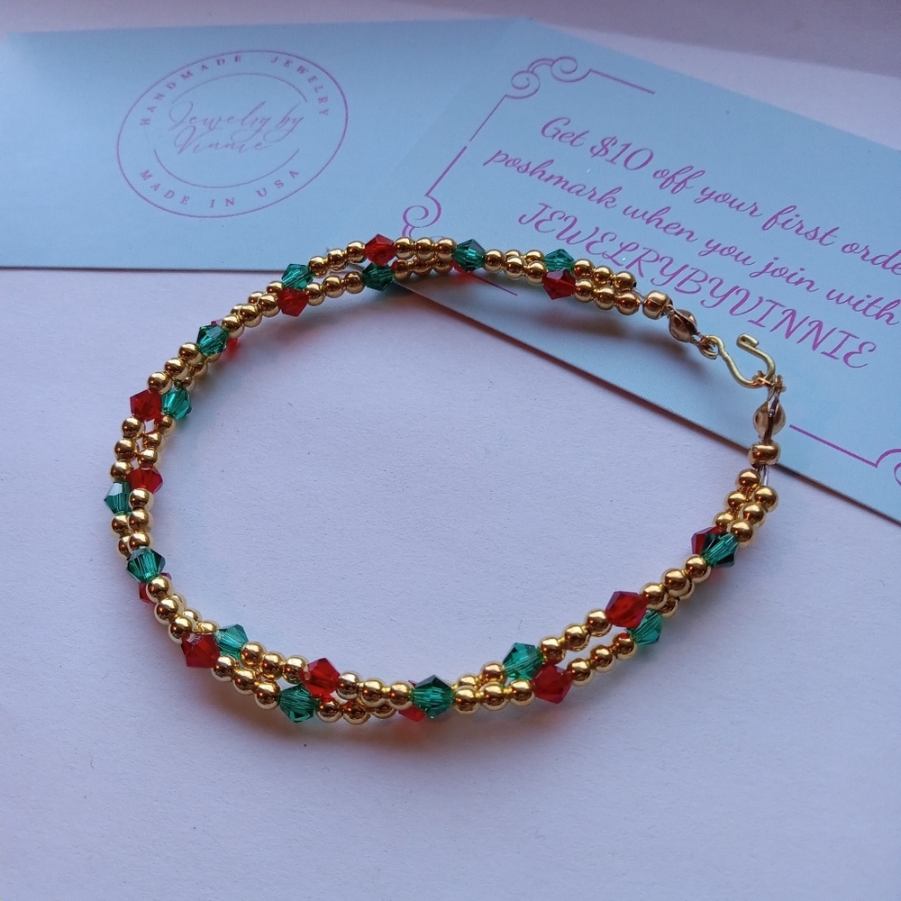 Hand Crafted Gold and Red Beaded Bracelet - Picture 5 of 7